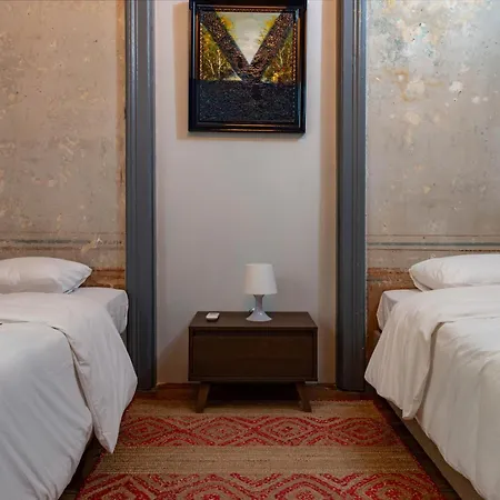 The -amazing Historical In Prime Location Apartment