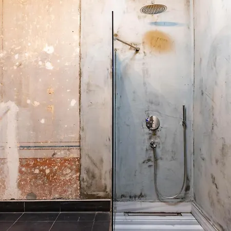 The -amazing Historical In Prime Location Apartment *