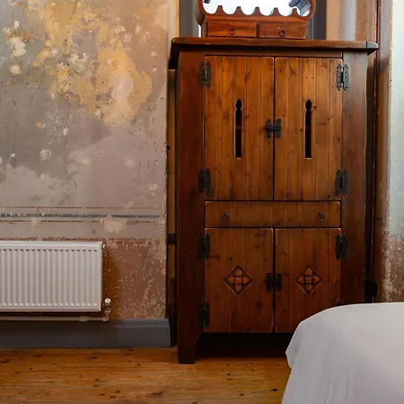 Apartment The -amazing Historical In Prime Location