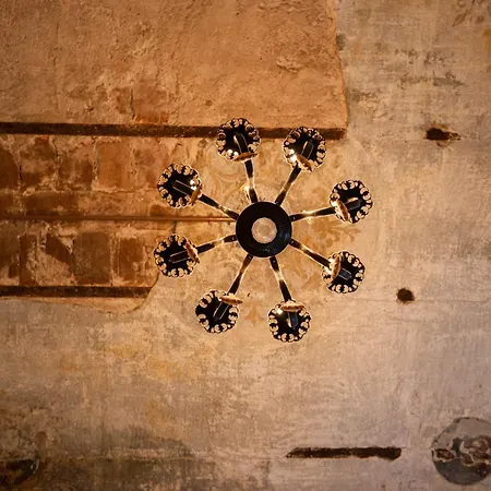 The -amazing Historical In Prime Location Appartamento